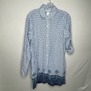 Tommy Bahama 100% Cotton Blue and White Button Up Shirt Size M